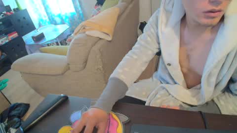 Snapshot of kael_art_d chatting on March 6, 2025, 9:09 pm kael_art_d online show from March 6, 2025, 9:09 pm