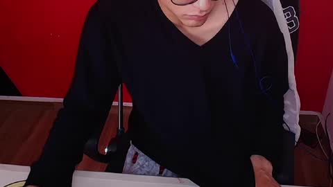 Snapshot of kael_art_d chatting on September 23, 2025, 6:55 pm kael_art_d online show from September 23, 2025, 6:55 pm