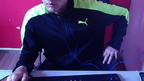 Snapshot of kael_art_d chatting on October 30, 2025, 7:14 pm kael_art_d online show from October 30, 2025, 7:14 pm