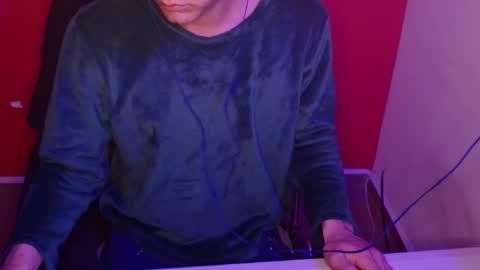 Snapshot of kael_art_d chatting on November 9, 2025, 2:21 am kael_art_d online show from November 9, 2025, 2:21 am