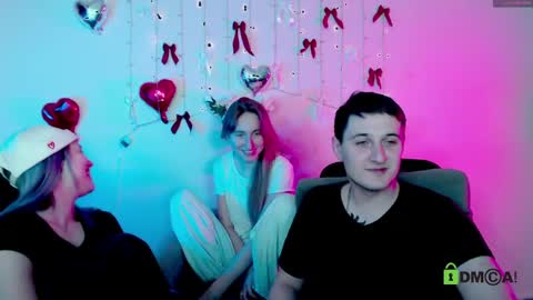 kaela_spell_ online show from May 5, 2026, 1:02 am