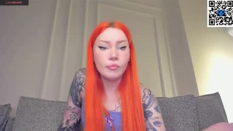 Kira online show from November 9, 2025, 4:38 pm