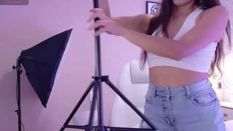 KaiLy online show from January 17, 2026, 7:17 pm