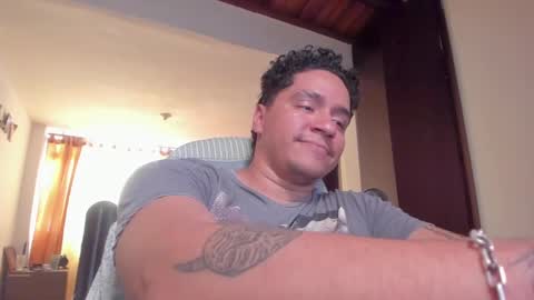 kai_herectix online show from October 4, 2025, 9:02 pm