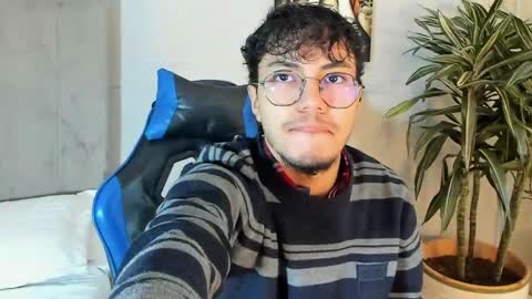 kai_storn online show from May 3, 2026, 10:43 am