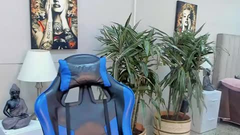 Snapshot of kai_storn chatting on May 23, 2026, 11:03 am kai_storn online show from May 23, 2026, 11:03 am