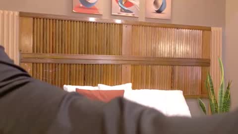 Snapshot of kaiawhite chatting on February 27, 2026, 9:37 pm kaiawhite online show from February 27, 2026, 9:37 pm