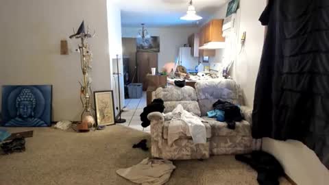 Kaiku77 online show from December 17, 2025, 6:47 pm