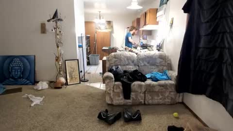 Kaiku77 online show from December 22, 2025, 8:39 pm