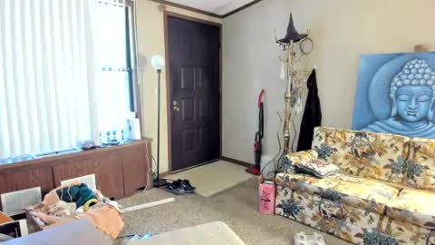 Kaiku77 online show from June 28, 2026, 4:46 pm