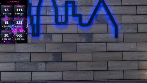 Snapshot of kailalewis chatting on September 19, 2025, 6:30 pm Kaila Lewis online show from September 19, 2025, 6:30 pm