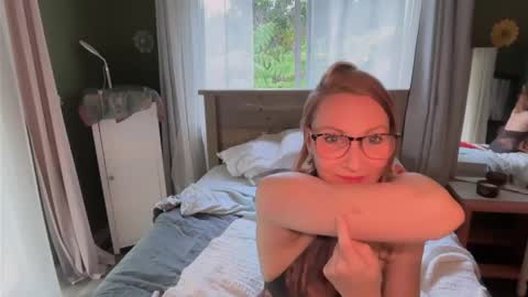 Kailee Smile online show from May 13, 2026, 3:48 am