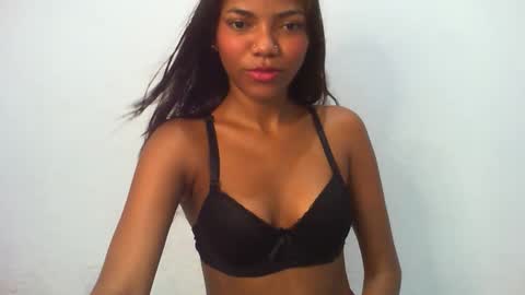 kailyn_ross online show from May 14, 2026, 1:29 pm