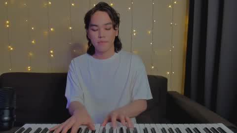 Snapshot of kain_takedaa chatting on December 15, 2024, 2:41 am Kain online show from December 15, 2024, 2:41 am