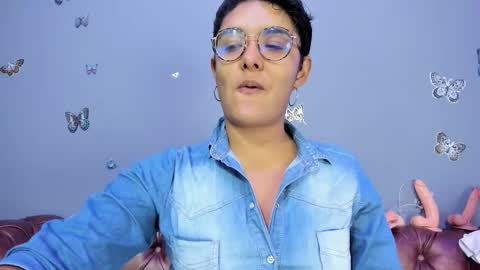 kaira_mosse_ online show from November 20, 2025, 11:43 am