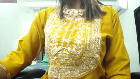 Kaira online show from April 13, 2026, 12:32 pm