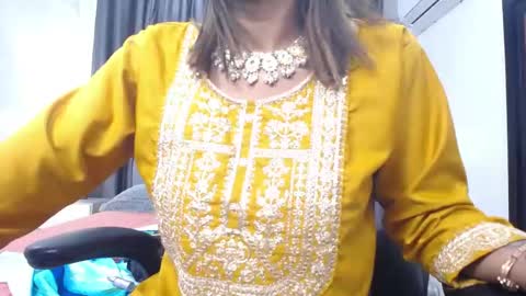 Kaira online show from May 6, 2026, 11:48 am