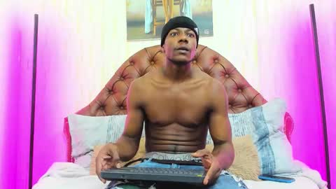 Kairo Black online show from February 9, 2026, 6:56 pm