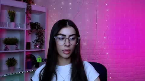 Kaisy online show from September 30, 2025, 9:25 am