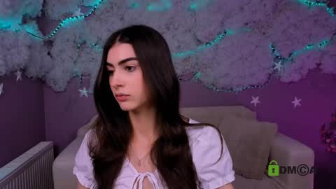 Kaisy online show from May 7, 2026, 9:36 am