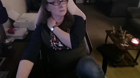 Camprincess331 online show from May 10, 2026, 1:44 am