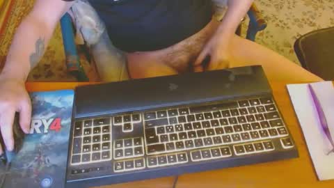 Snapshot of kaiuty chatting on December 17, 2024, 4:21 pm Leon online show from December 17, 2024, 4:21 pm