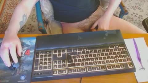 Snapshot of kaiuty chatting on January 11, 2025, 12:40 pm Leon online show from January 11, 2025, 12:40 pm