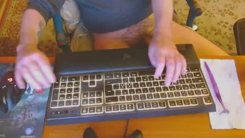 Snapshot of kaiuty chatting on January 22, 2025, 9:21 pm Leon online show from January 22, 2025, 9:21 pm