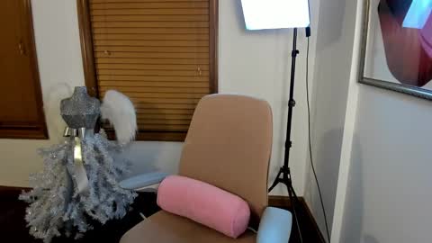 Snapshot of kaiyanui chatting on December 8, 2024, 4:04 am Kaiya online show from December 8, 2024, 4:04 am