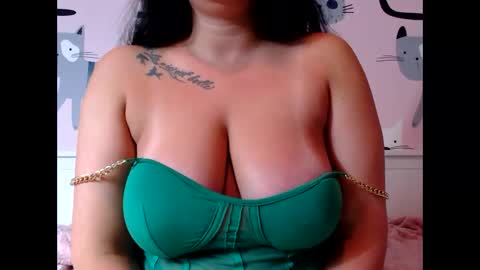 Snapshot of kajasexydoll4u chatting on September 30, 2025, 9:09 pm Kajasexydoll4u online show from September 30, 2025, 9:09 pm