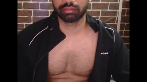 Vicky online show from December 11, 2024, 5:53 am