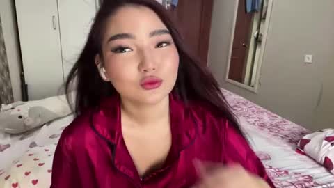 Sakura online show from July 16, 2026, 1:17 pm