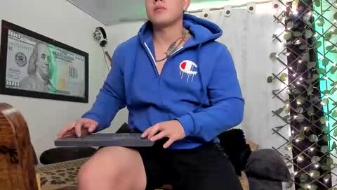 Kaledd musclees room Master online show from February 1, 2025, 11:43 am