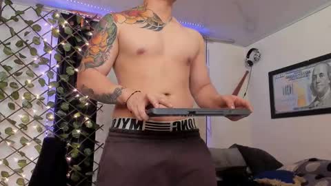 Kaledd musclees room Master online show from February 18, 2025, 10:25 pm