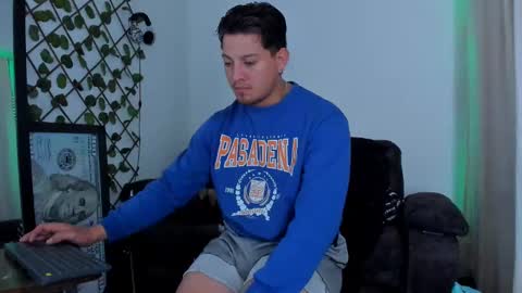 Kaledd musclees room Master online show from September 9, 2025, 6:18 pm