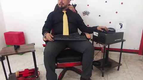 Kaleth online show from February 12, 2026, 1:22 am