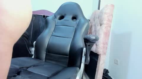 Snapshot of kali_sweet chatting on September 18, 2025, 3:30 am AndreaLactating online show from September 18, 2025, 3:30 am