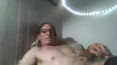 kalifornia91666 online show from October 8, 2025, 6:33 am