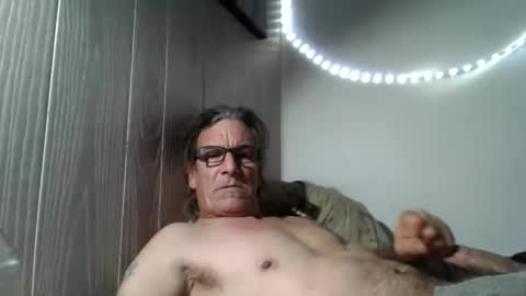 kalifornia91666 online show from October 28, 2025, 6:17 am