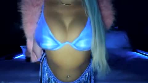 Kaliii jones online show from February 1, 2025, 2:05 am