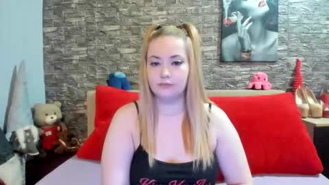 Snapshot of kalindahot chatting on September 21, 2025, 6:09 pm kalindahot online show from September 21, 2025, 6:09 pm