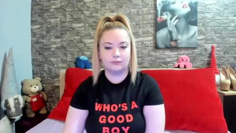 Snapshot of kalindahot chatting on September 27, 2025, 6:02 pm kalindahot online show from September 27, 2025, 6:02 pm