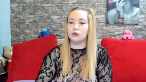 Snapshot of kalindahot chatting on October 22, 2025, 6:29 pm kalindahot online show from October 22, 2025, 6:29 pm