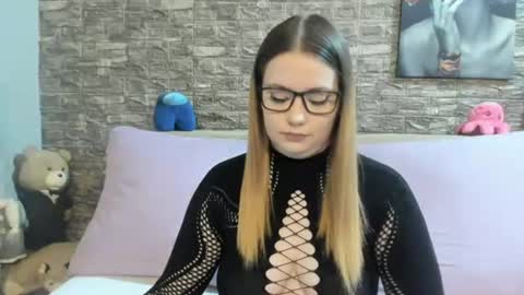 kalindahot online show from July 16, 2026, 5:52 pm