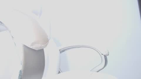 Hannah online show from August 6, 2026, 12:34 am