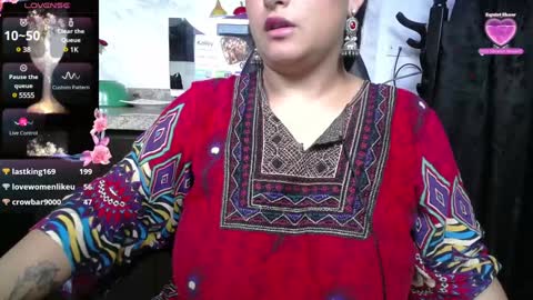 Alisha online show from January 6, 2025, 4:02 pm