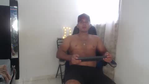 kalvinhot77 online show from September 30, 2025, 7:52 pm