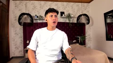 jhon online show from March 22, 2026, 12:19 pm