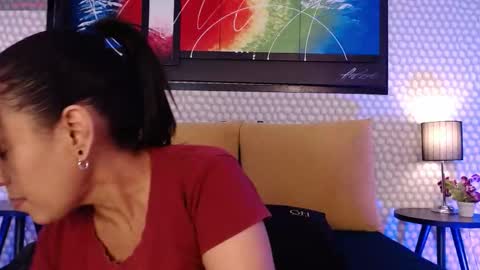 Snapshot of kamila_gh chatting on March 9, 2026, 7:40 pm Kami online show from March 9, 2026, 7:40 pm