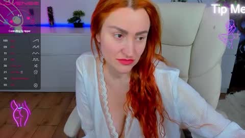 kamilahot25 online show from November 2, 2025, 7:05 pm